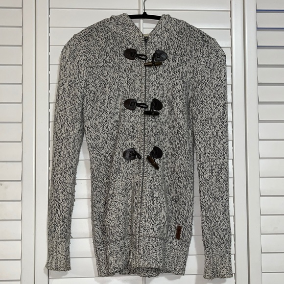 Roots sweater - Picture 1 of 5